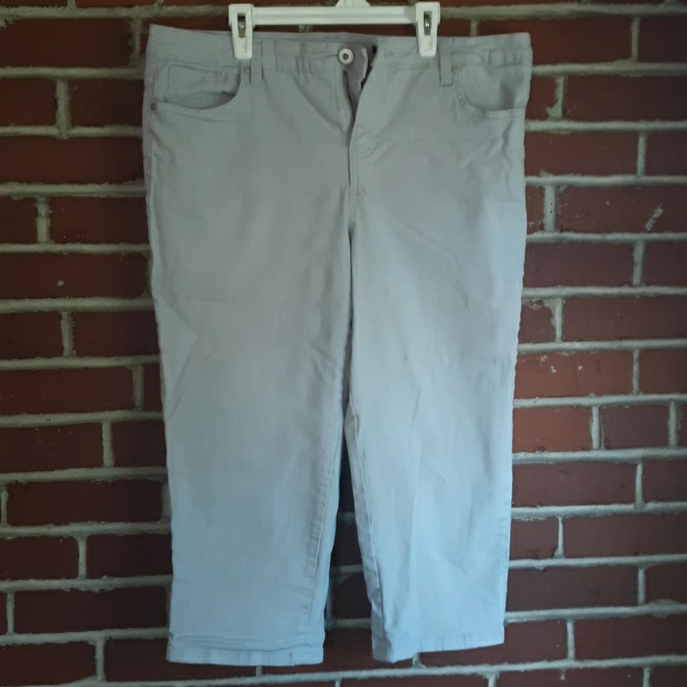 Capris